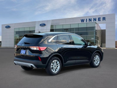 2022 Ford ESCAPE SE