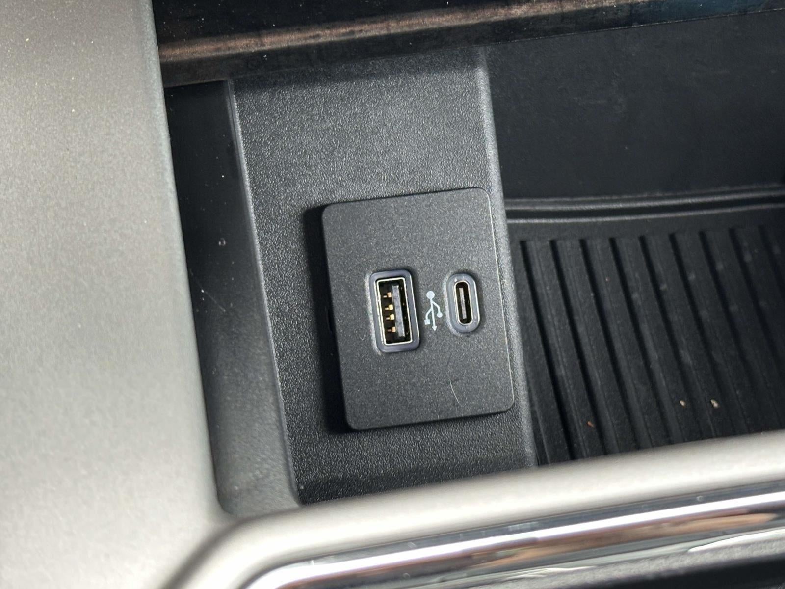 2022 Ford Super Duty F-250 SRW LARIAT