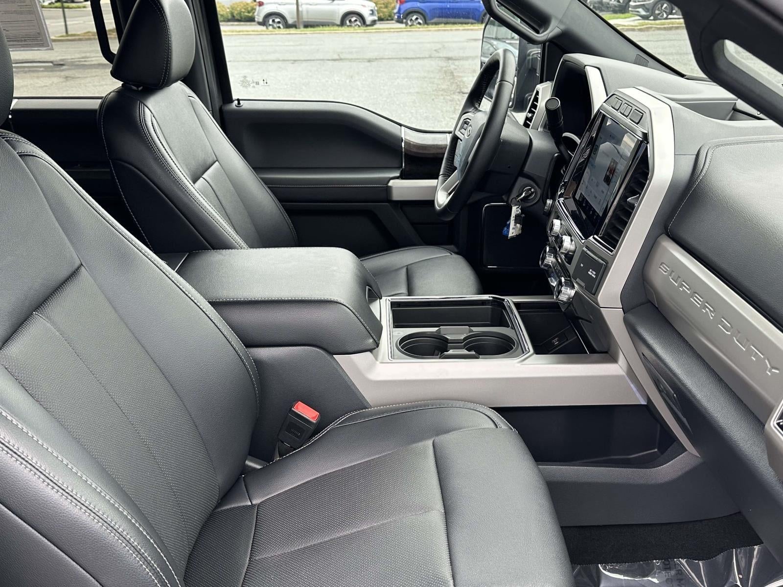 2022 Ford Super Duty F-250 SRW LARIAT
