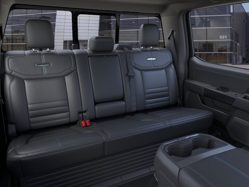 2026 Ford F-350 Super Duty Platinum - Photo 11