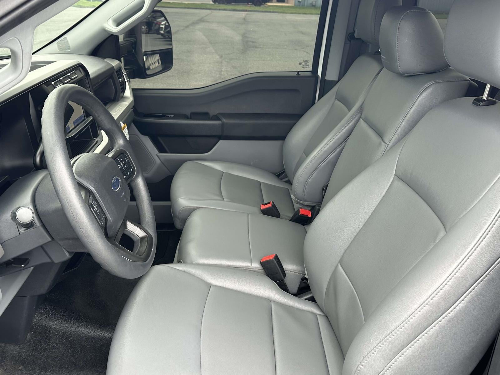2024 Ford Super Duty F-350 Drw XL