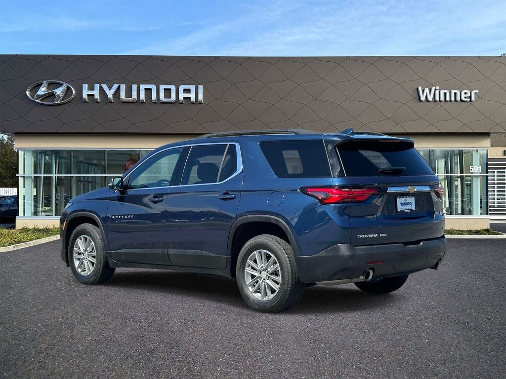2023 Chevrolet Traverse LT Leather