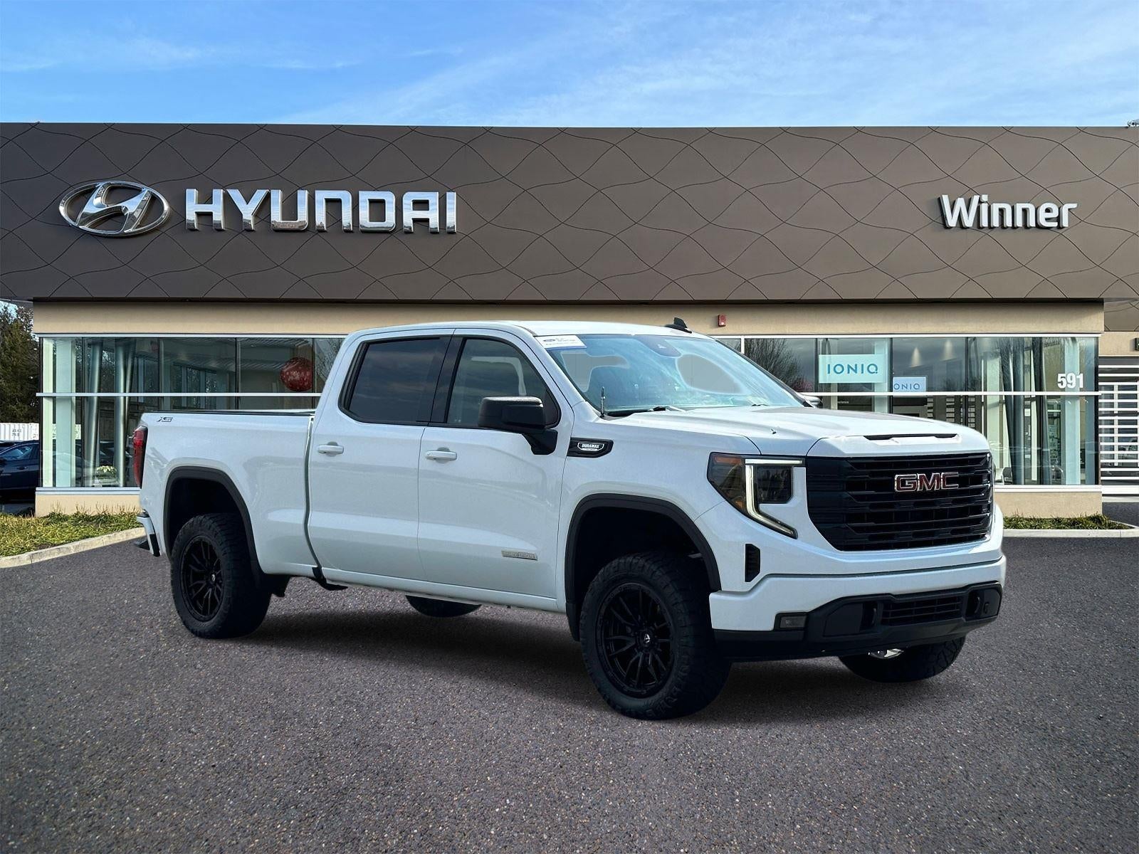 2022 GMC Sierra 1500 Elevation