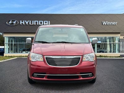 2015 Chrysler Town & Country Touring-L