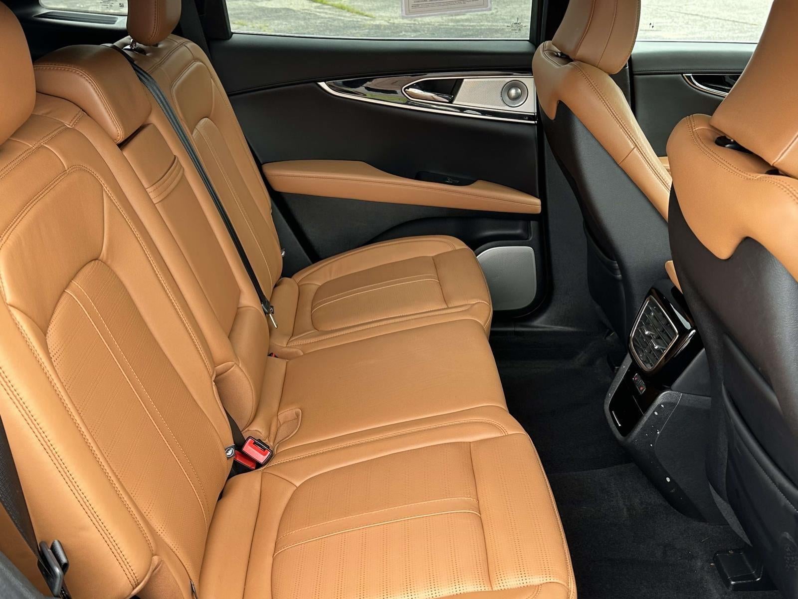 2022 Lincoln Nautilus Black Label