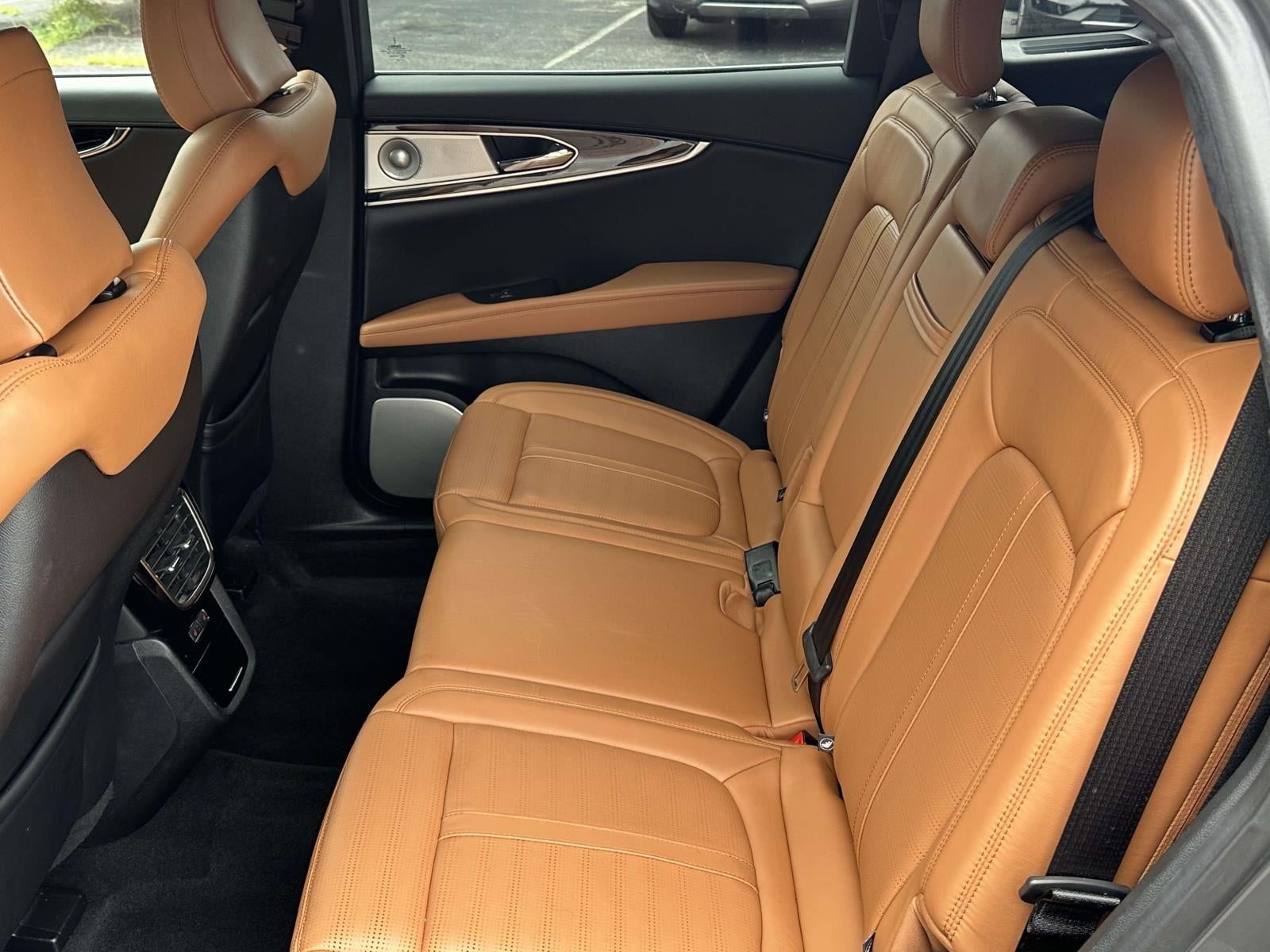 2022 Lincoln Nautilus Black Label
