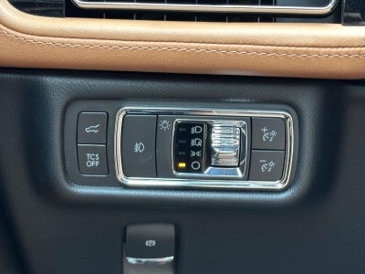 2022 Lincoln Nautilus Black Label
