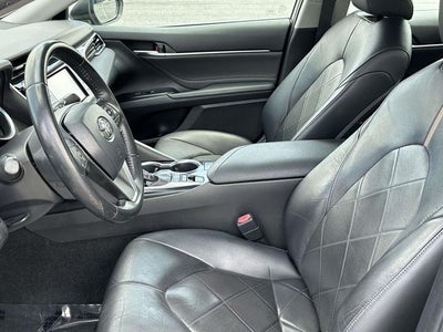 2018 Toyota Camry Hybrid XLE
