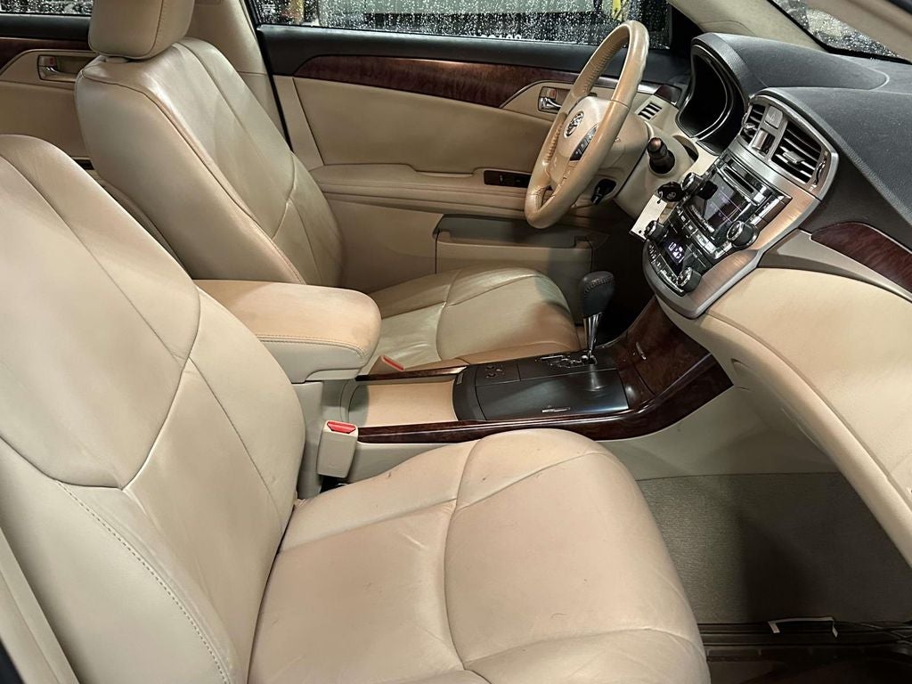 2011 Toyota Avalon Base
