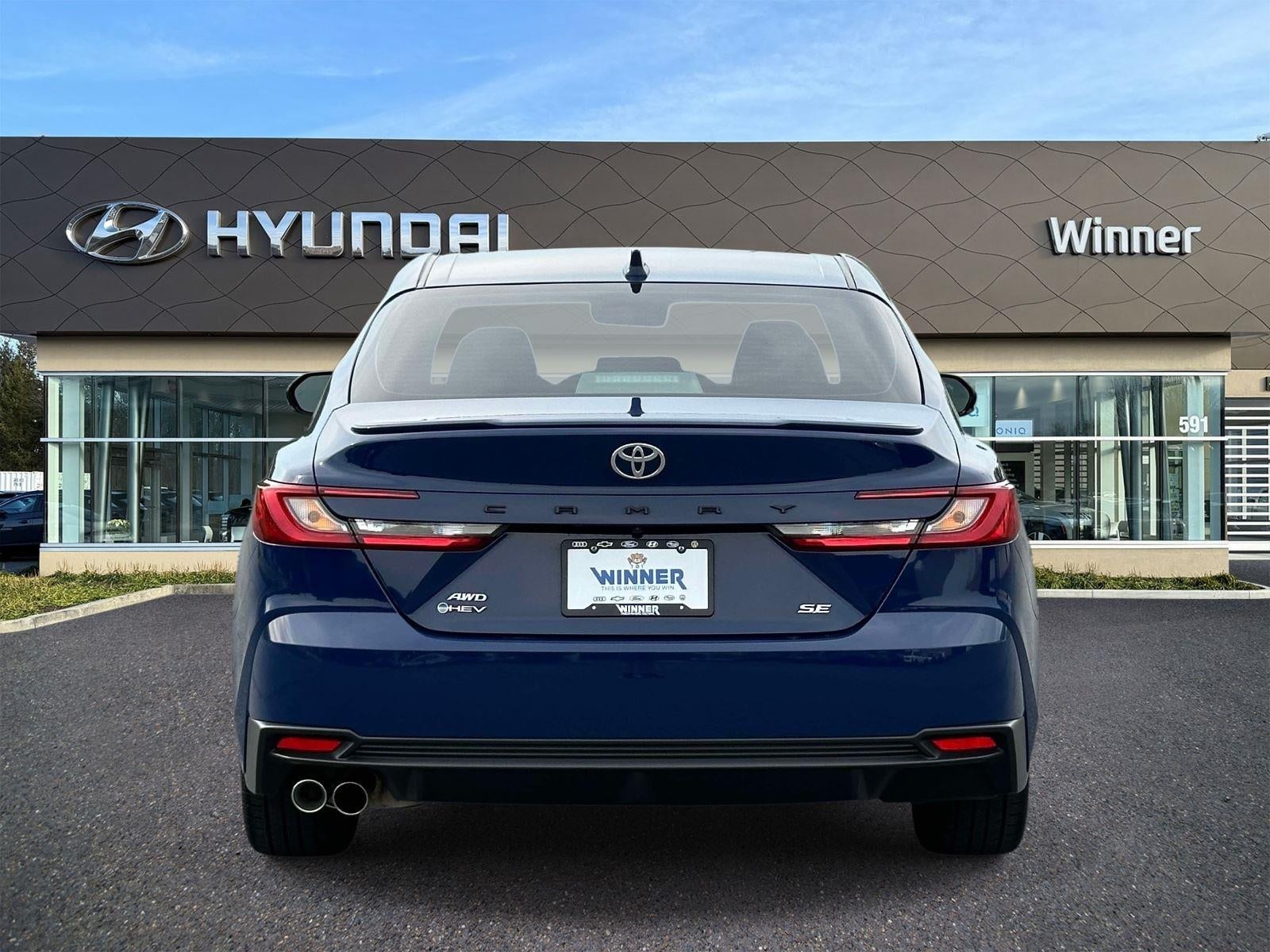 2025 Toyota Camry SE