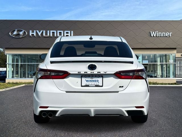 2023 Toyota Camry Hybrid SE