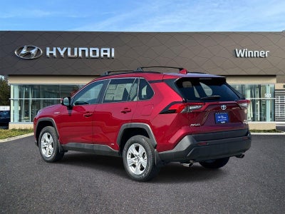2020 Toyota RAV4 Hybrid XLE