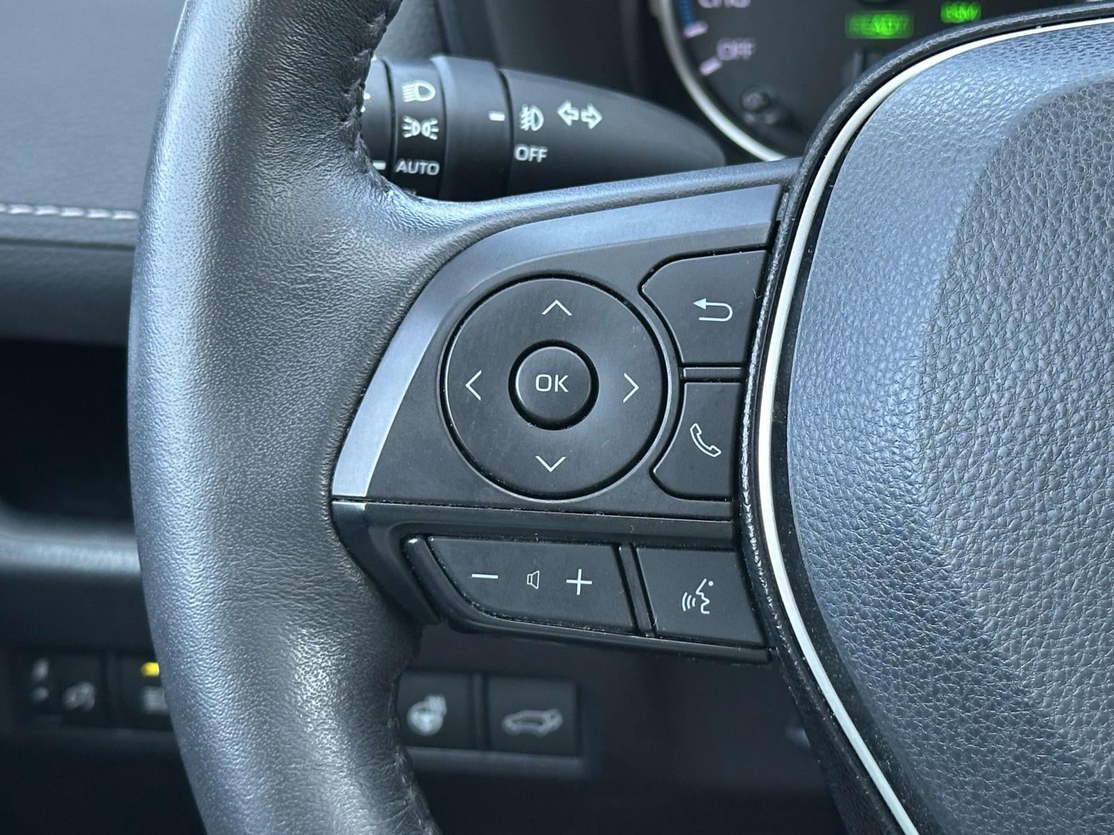 2020 Toyota RAV4 Hybrid XLE