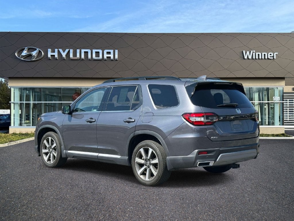 2023 Honda Pilot Elite
