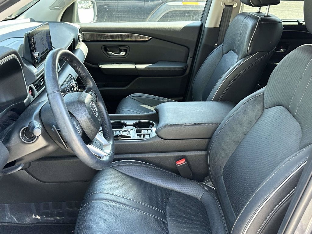 2023 Honda Pilot Elite