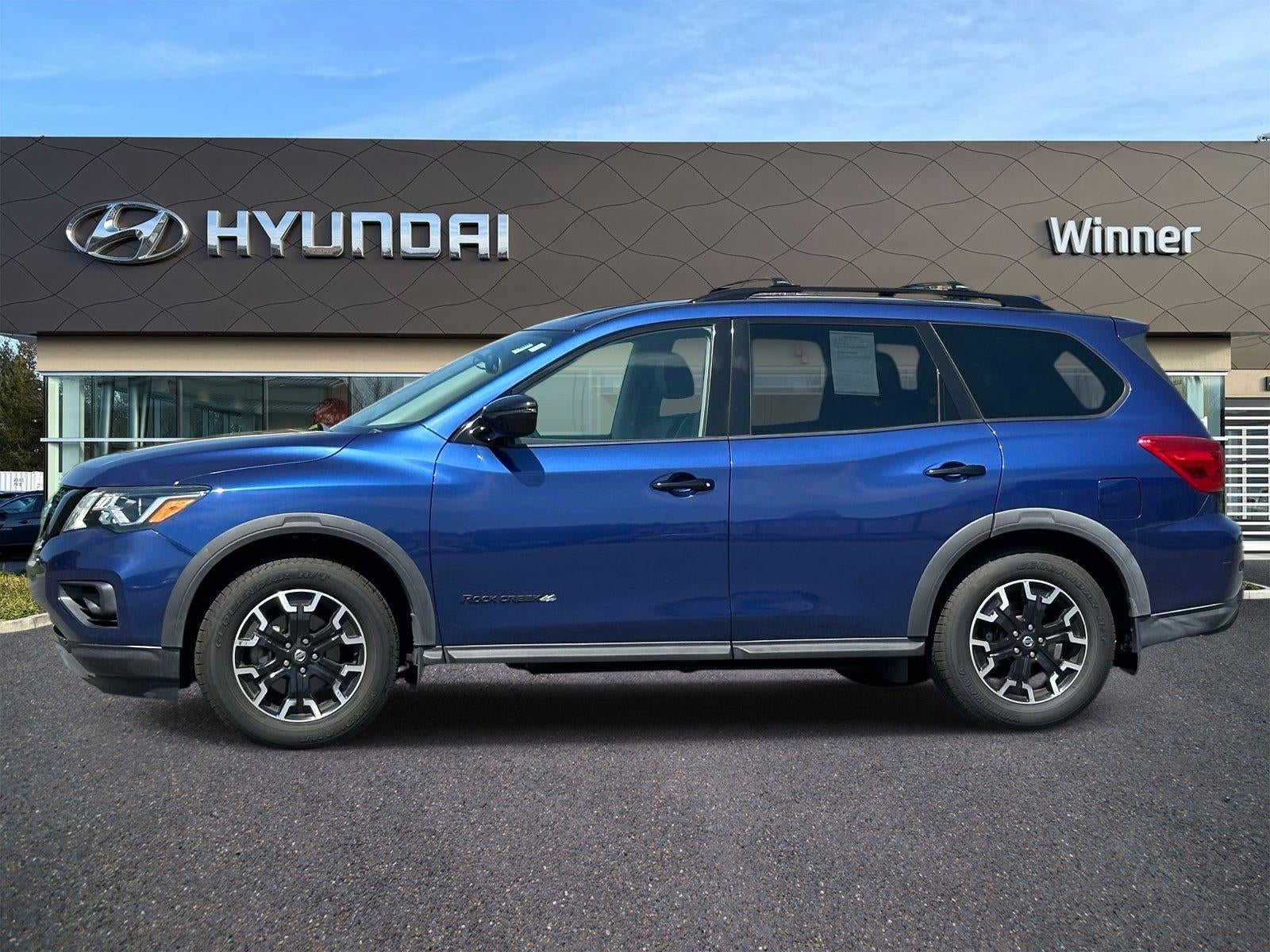 Used 2019 Nissan Pathfinder SV with VIN 5N1DR2MN1KC613041 for sale in Dover, DE