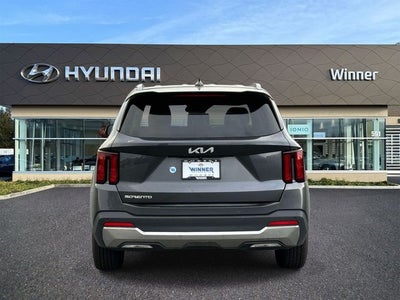 2024 Kia Sorento S