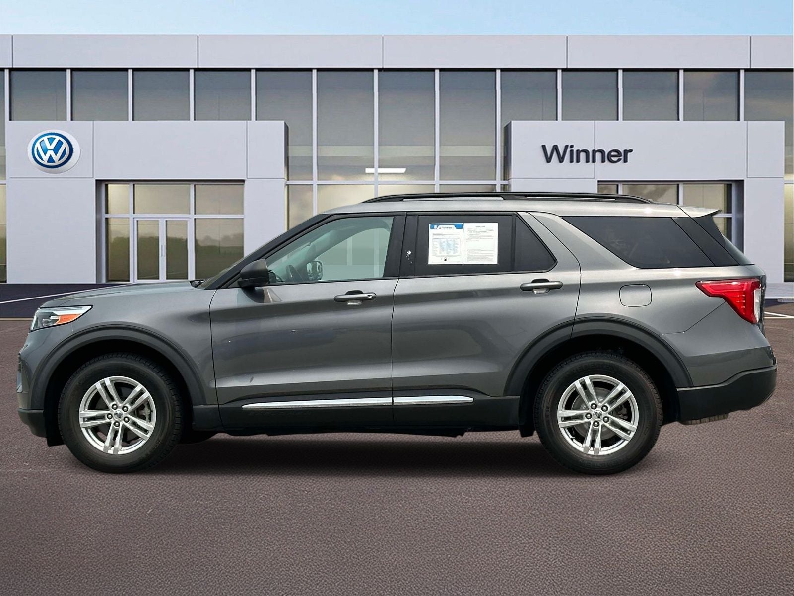 2021 Ford Explorer XLT