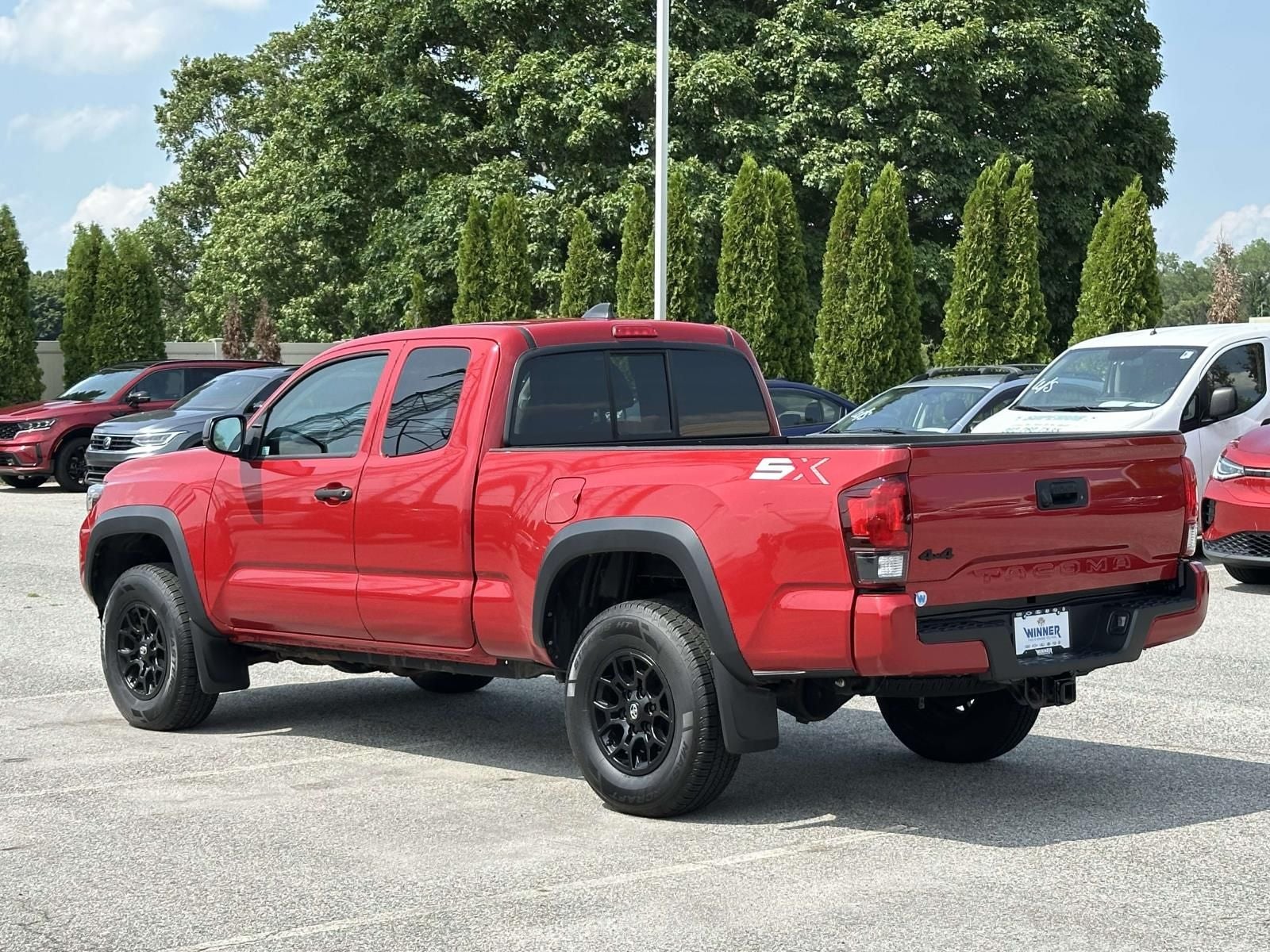 2022 Toyota Tacoma SR V6