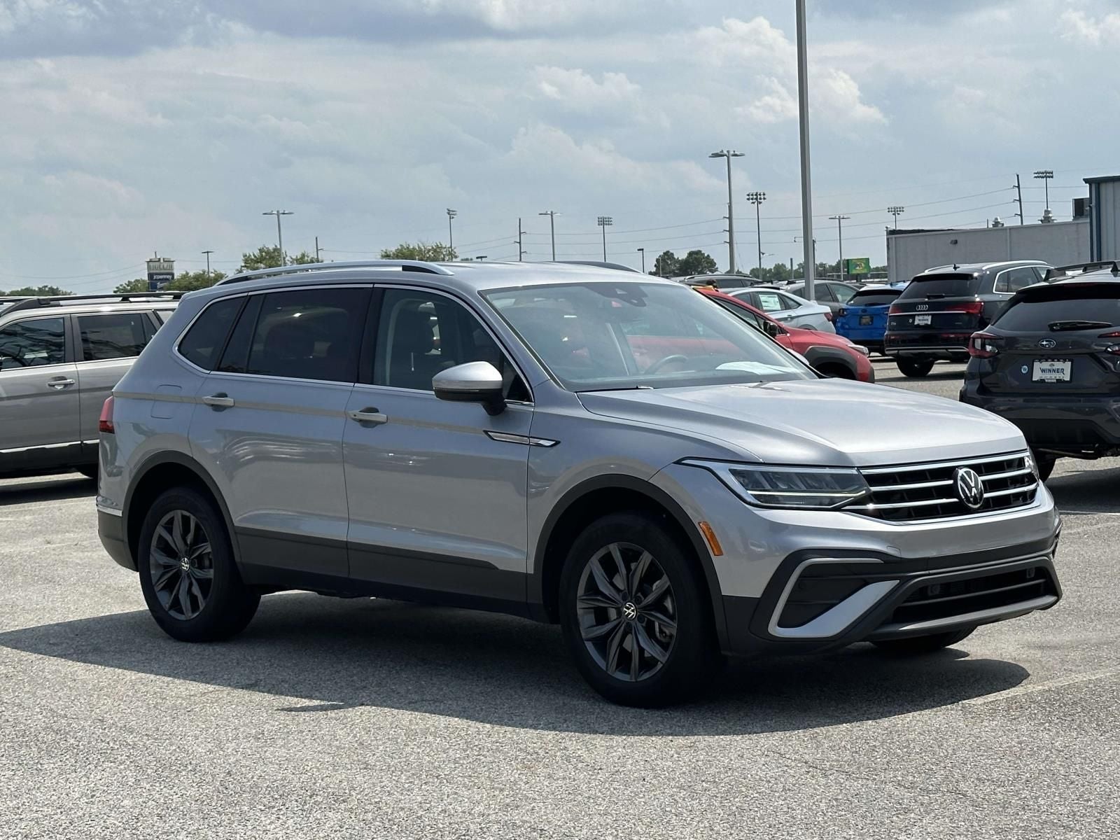 2022 Volkswagen Tiguan 2.0T SE