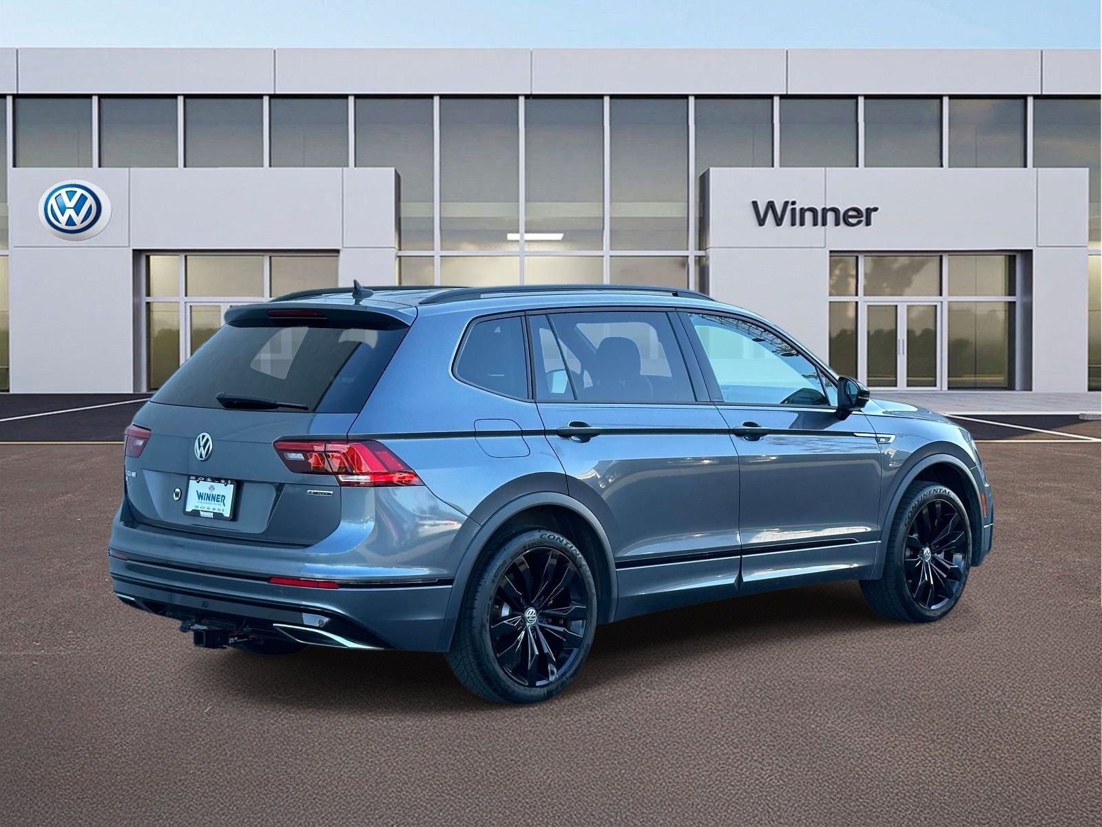 2021 Volkswagen Tiguan 2.0T SE R-Line Black