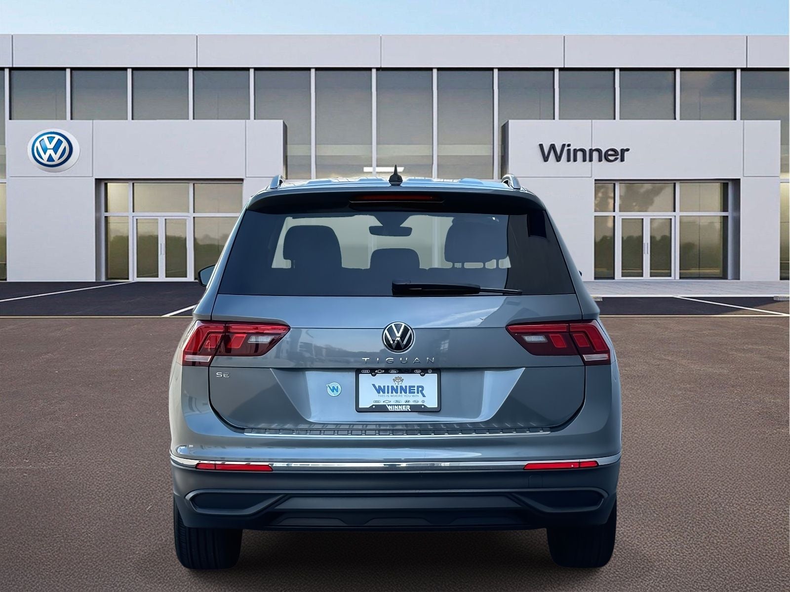 2023 Volkswagen Tiguan 2.0T SE