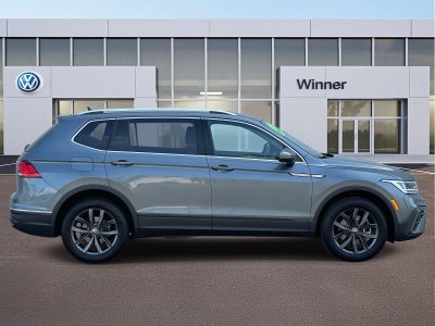 2023 Volkswagen Tiguan 2.0T SE