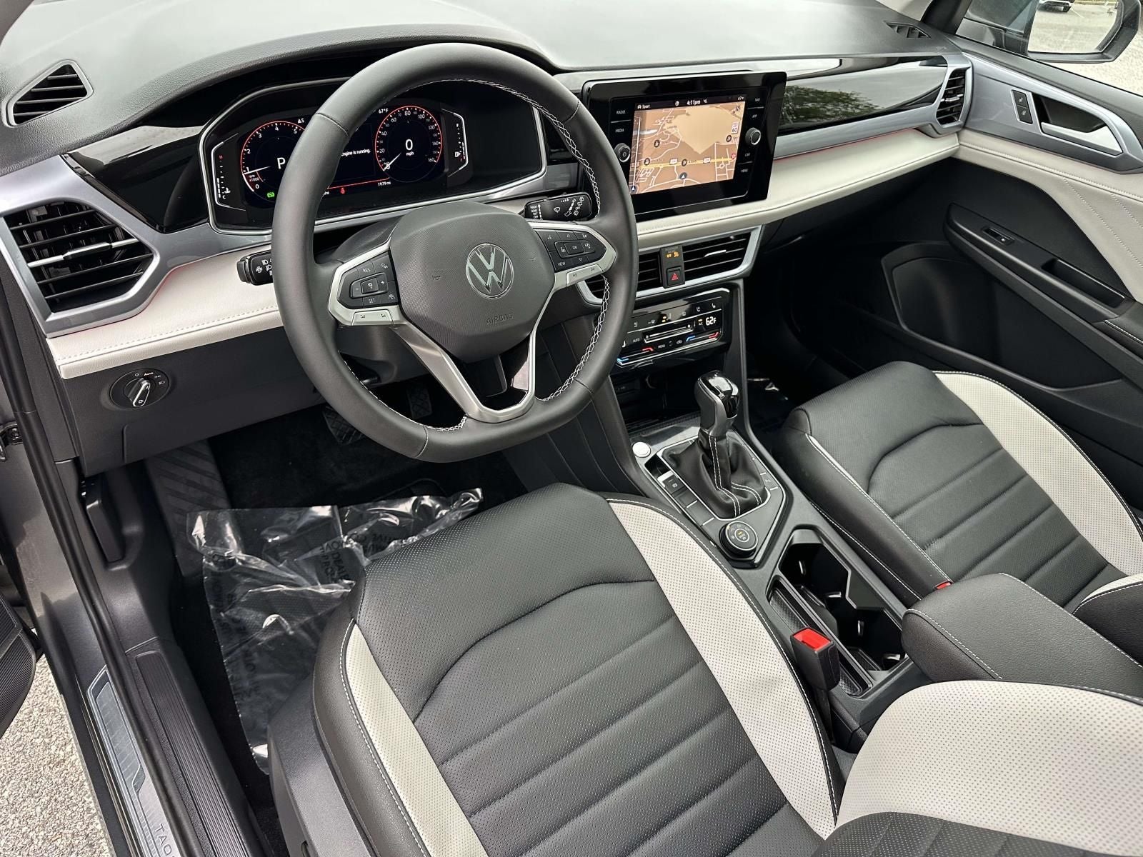 2025 Volkswagen Taos 1.5T SEL