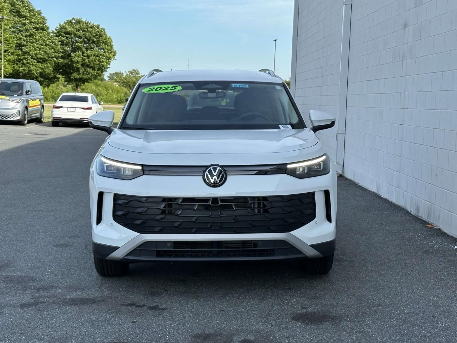 2025 Volkswagen Tiguan 2.0T S