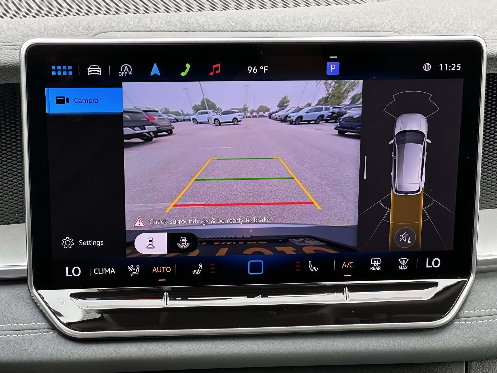 2025 Volkswagen Tiguan 2.0T SE