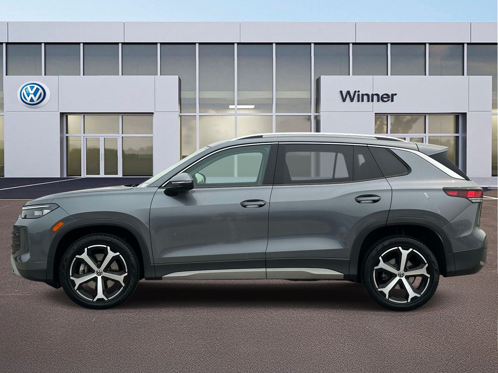 2025 Volkswagen Tiguan 2.0T SE