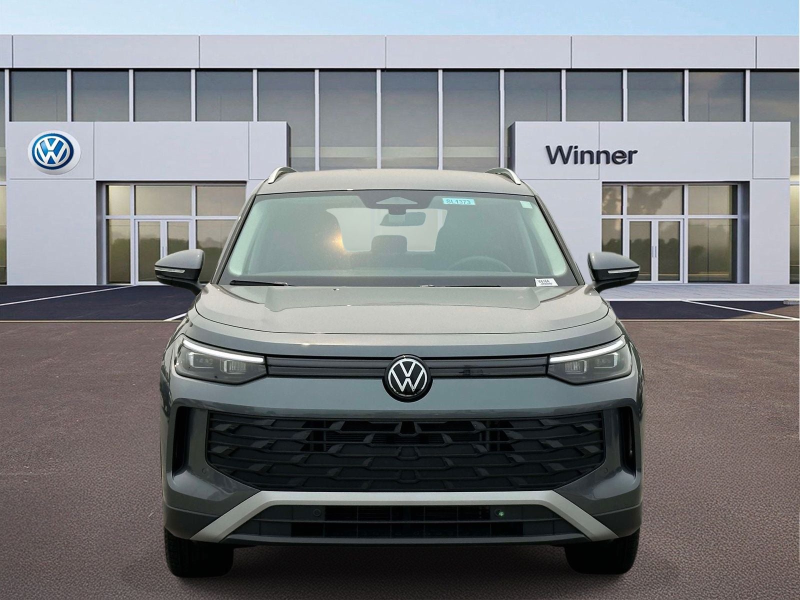 2025 Volkswagen Tiguan 2.0T SE