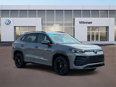 2025 Volkswagen Tiguan 2.0T SE R-Line Black
