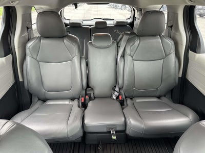 2021 Toyota Sienna LE 8 Passenger