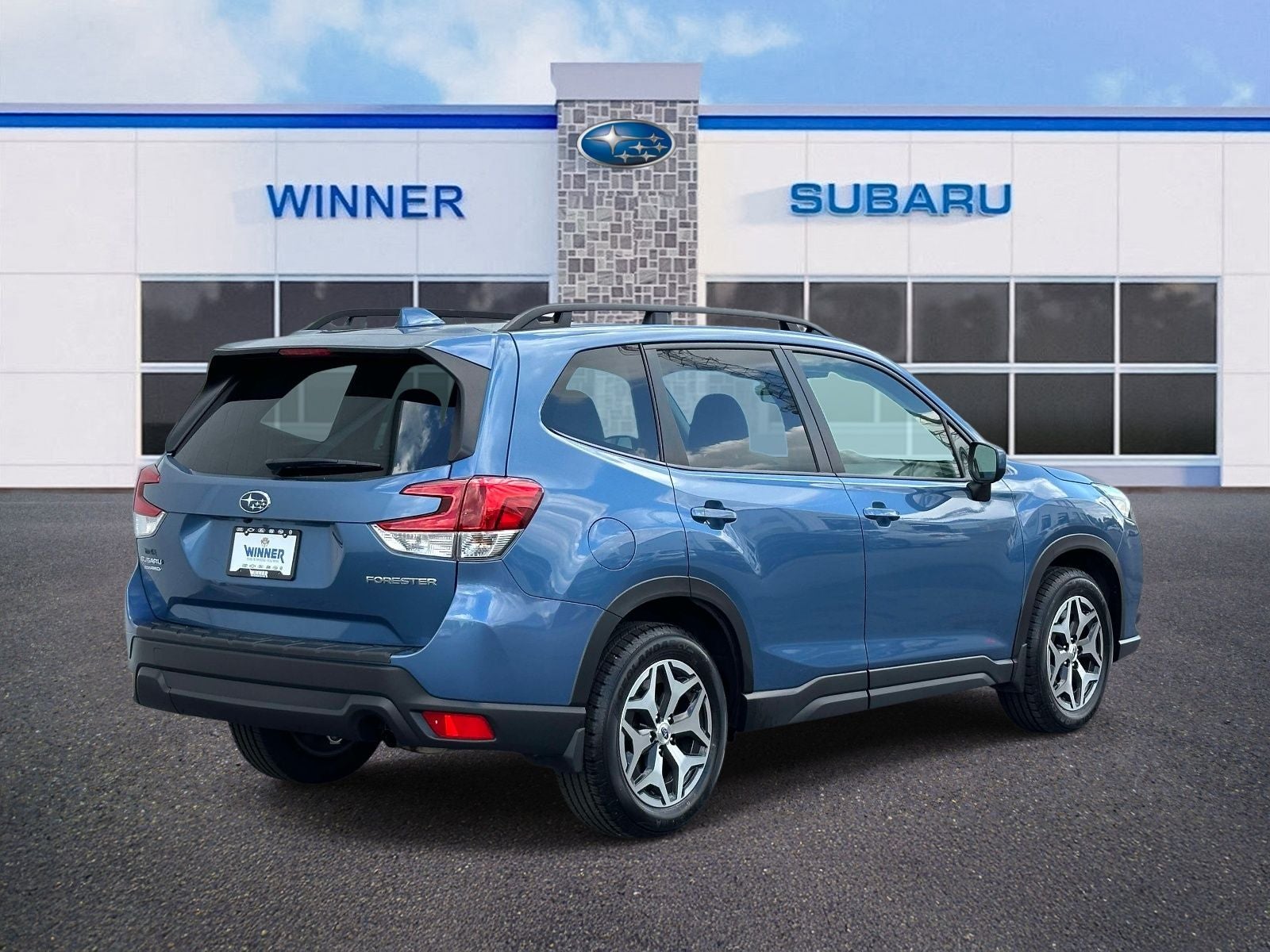 2023 Subaru Forester Premium