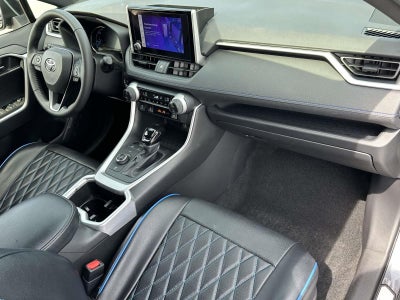 2023 Toyota RAV4 Hybrid SE