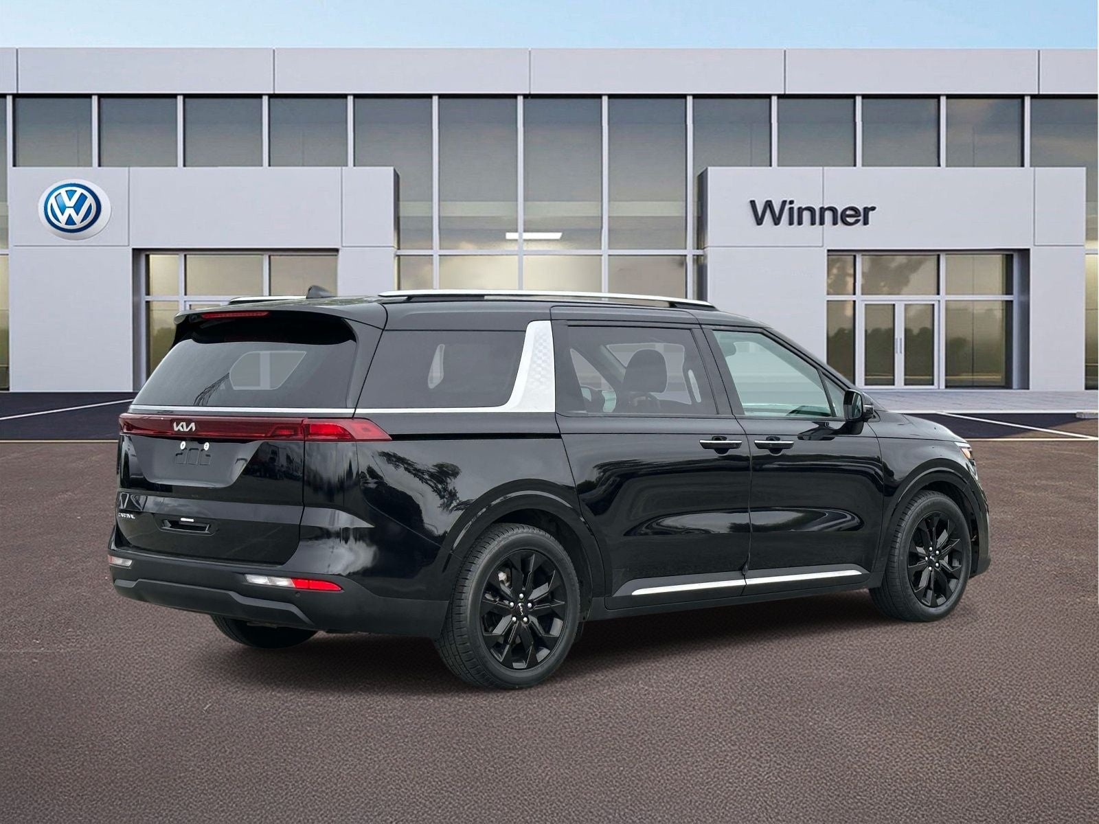 2024 Kia Carnival SX