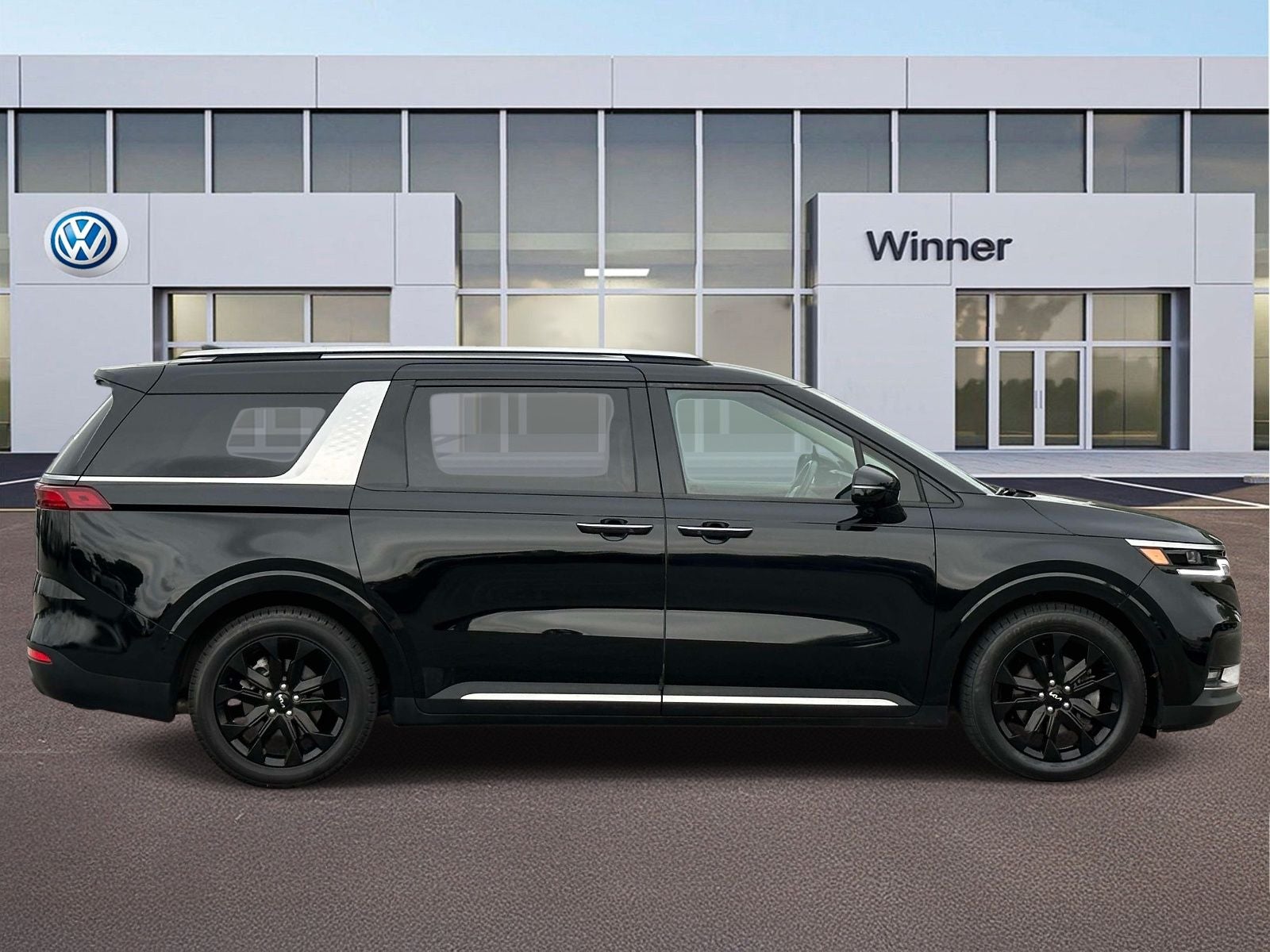 2024 Kia Carnival SX