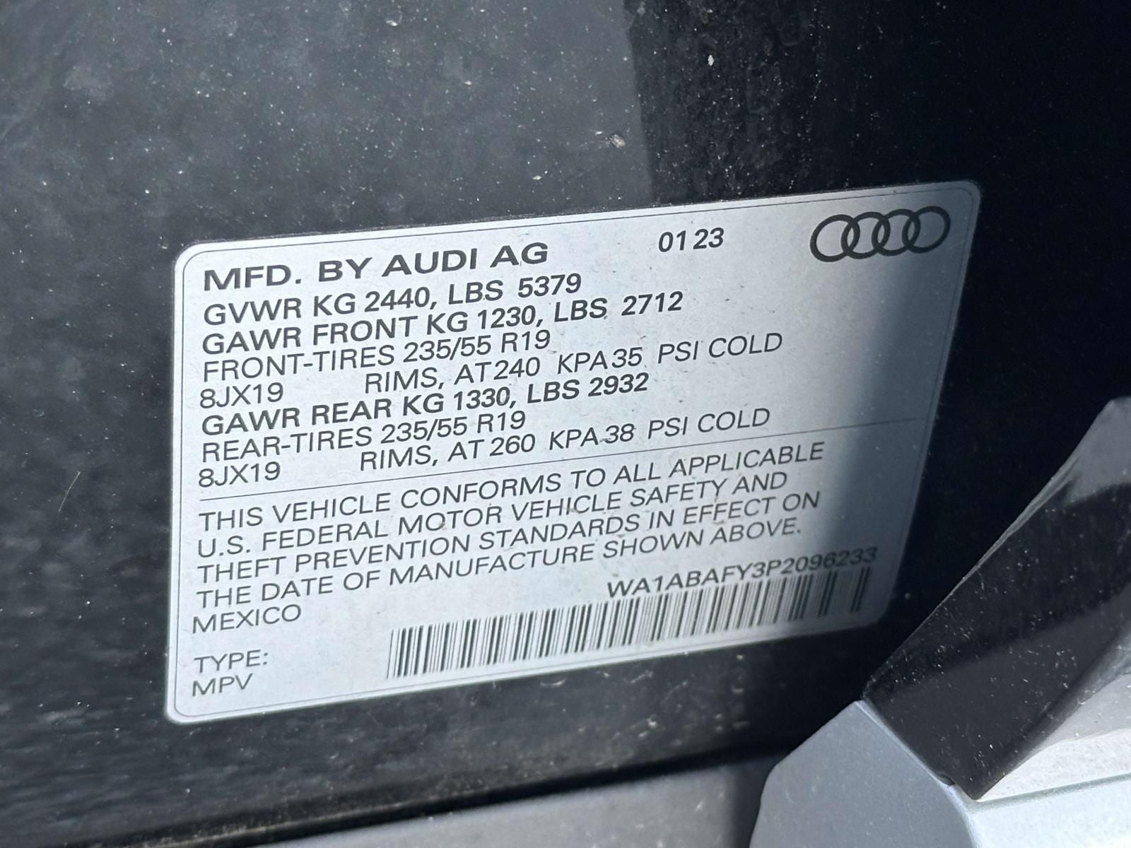 2023 Audi Q5 40 Premium quattro