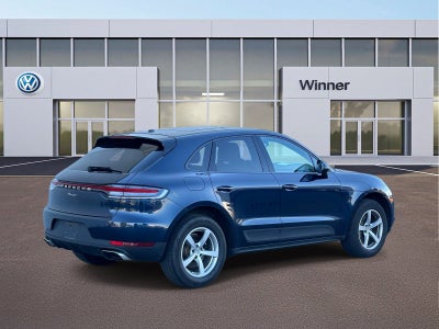 2021 Porsche Macan Base